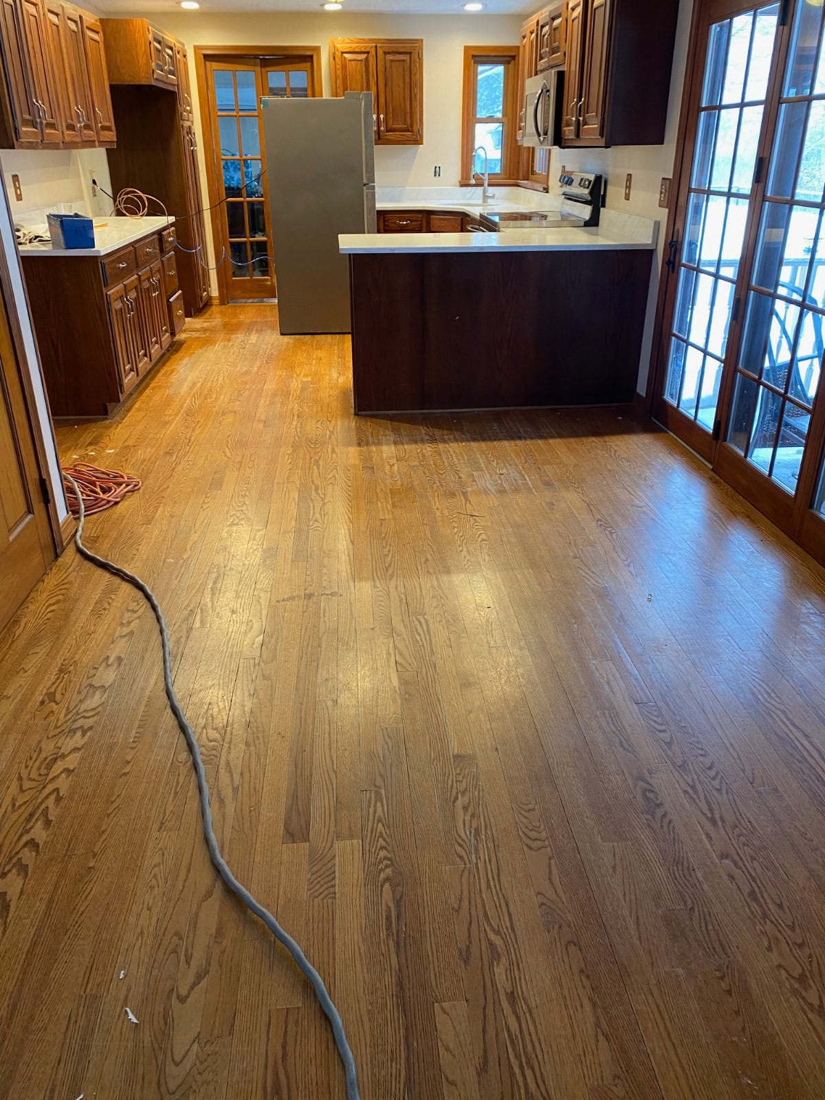 ambered-red-oak-kitchen-dining-room-before-refinishing-bolton-ct