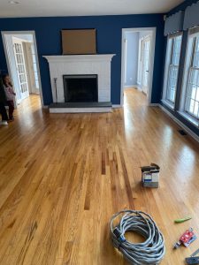 glastonbury-ct-hebron-avenue-red-oak-floor-before-refinishing