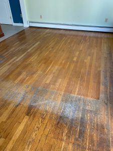 willington-ct-white-oak-hardwood-floor-before-refinishing